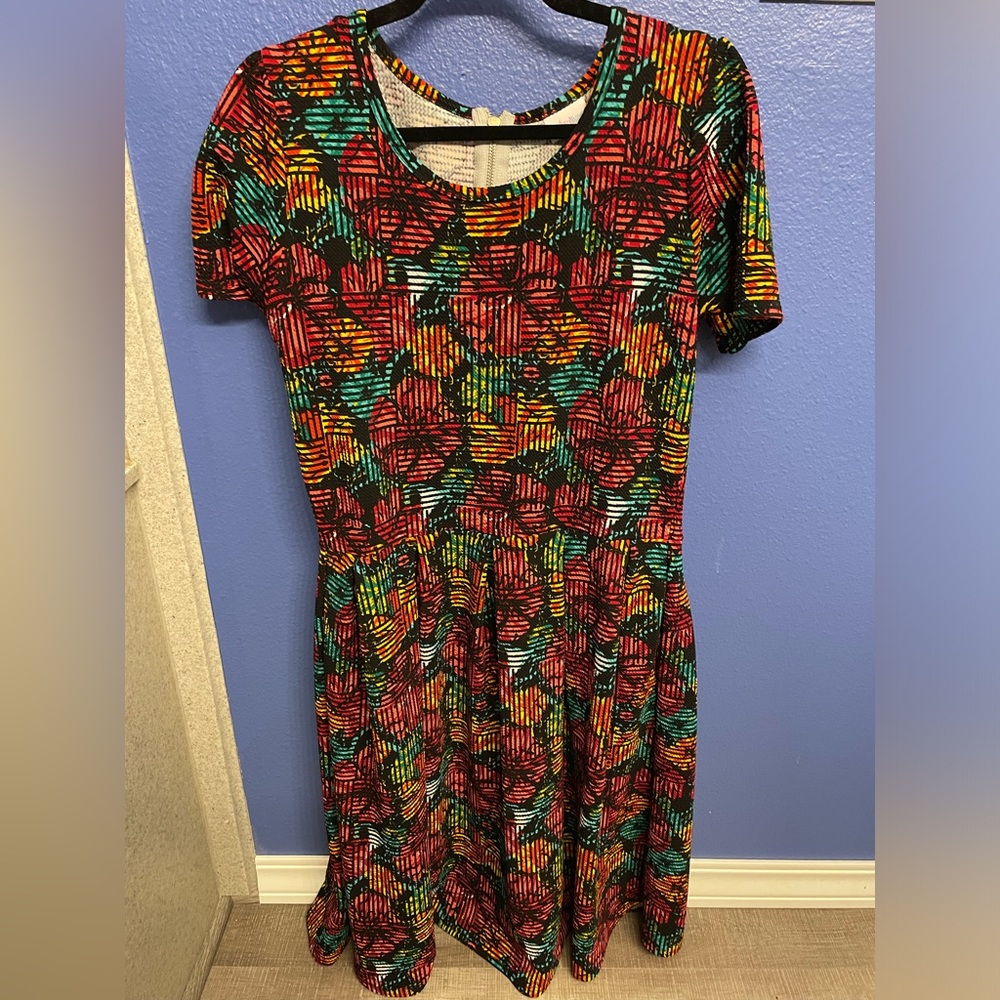 LuLaRoe Amelia